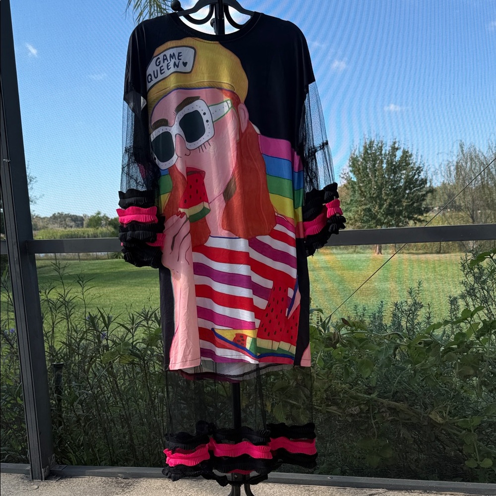 Vibrant Game Queen oversized Graphic Long Sleeve t shirt Dress